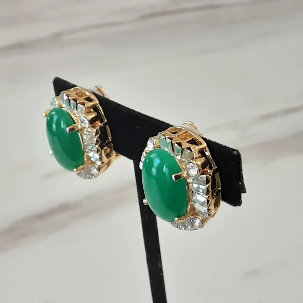 Chrysoprase Cabochon Gold Plated Baguette | Round CZ Clip On Earrings - Vtg